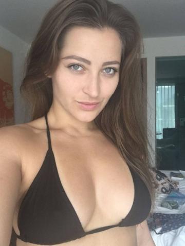 Камилла